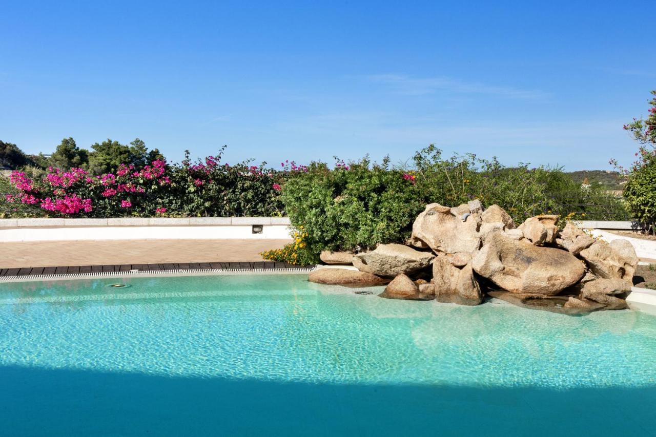 Il Giardino Degli Oleandri Aparthotel ลิเชียดิวักกา ภายนอก รูปภาพ